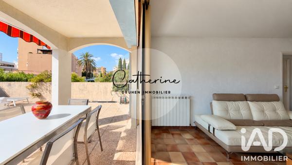 Appartement à vendre 2 pièces 47 m² Hyères