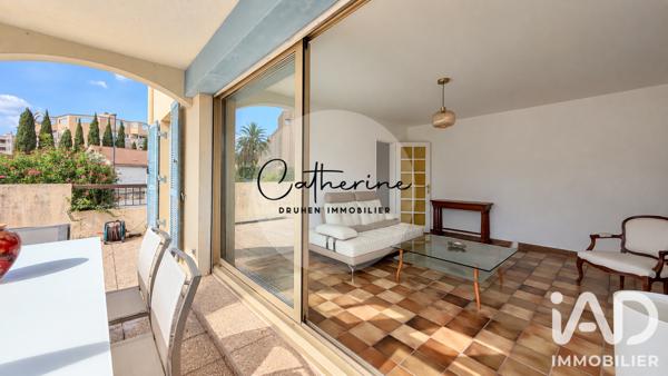 Appartement à vendre 2 pièces 47 m² Hyères