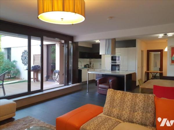 EPERNAY - Résidence Les PYRAMIDES - F3 avec terrasse et parking