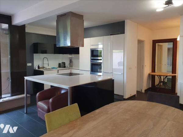 EPERNAY - Résidence Les PYRAMIDES - F3 avec terrasse et parking