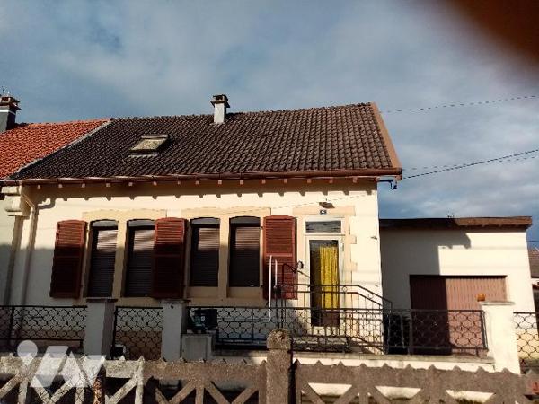 maison mitoyenne de 95,61 m² avec terrain de 350 m² et 2 garages