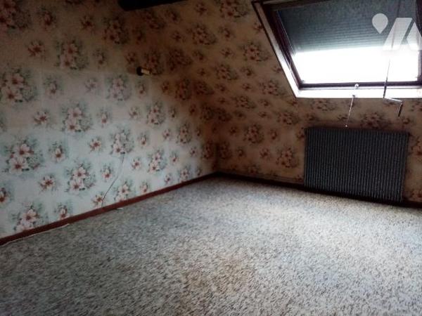 maison mitoyenne de 95,61 m² avec terrain de 350 m² et 2 garages