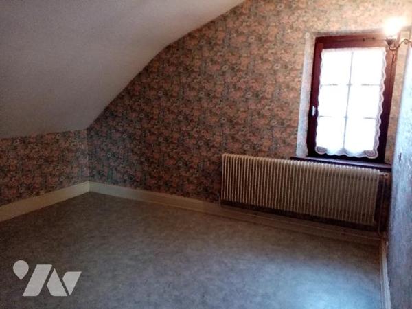 maison mitoyenne de 95,61 m² avec terrain de 350 m² et 2 garages