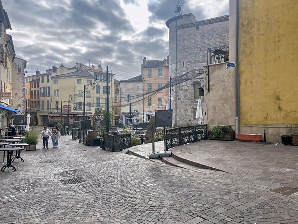 Murs Hyeres 50,48 m2