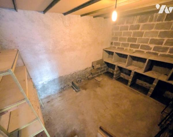 Maison 2 niveau - Garage - Terrain 