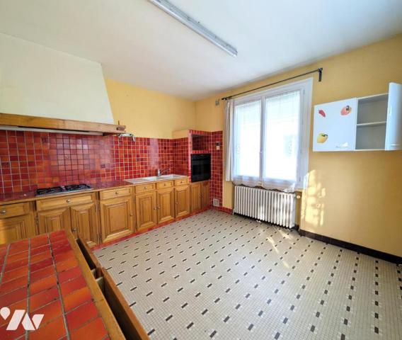 Maison 2 niveau - Garage - Terrain 