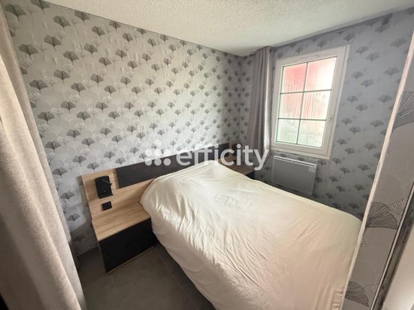 Appartement
         2 pièces
        - 32 m² 159 000 € *