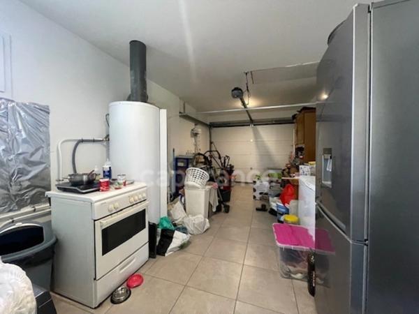 Maison plain pied à vendre 5 pièces JUGEALS NAZARETH
