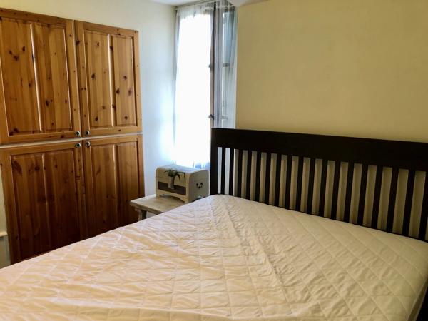 Jolie maison en pierre avec terrain et grange