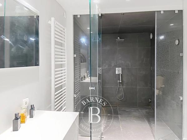 Croix, Maison 5 Chambres -  262 m² à vendre