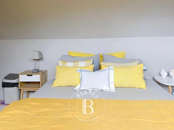 Croix, Maison 5 Chambres -  262 m² à vendre