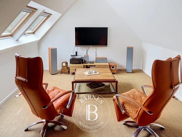 Croix, Maison 5 Chambres -  262 m² à vendre