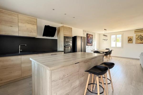 Vente Maison 5 pièces 107 m2 à Trets