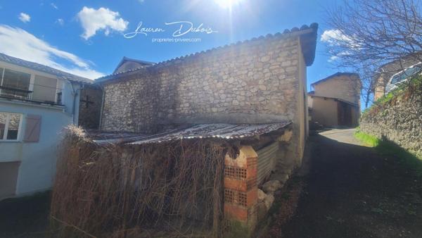 Ancienne Ecurie à restaurer