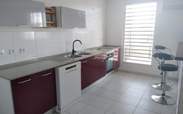 Appartement à louer    4 pièces • 104,65 m2 Cayenne