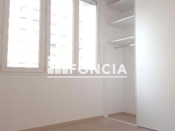 Location Appartement 2 pièces 41.1 m² - 117 COURS JEAN JAURES Grenoble 38000