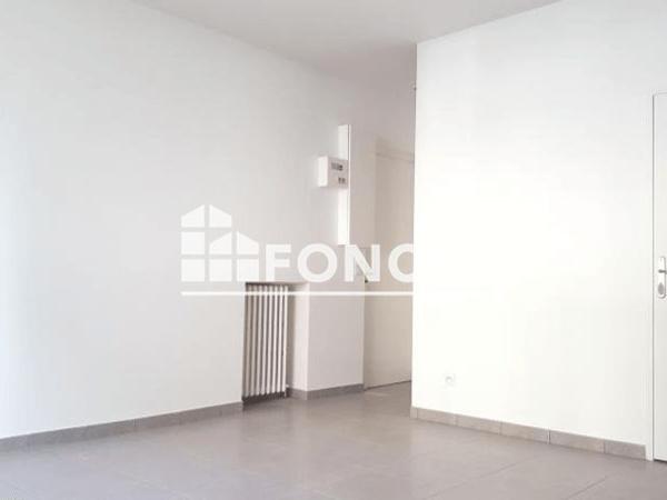 Location Appartement 2 pièces 41.1 m² - 117 COURS JEAN JAURES Grenoble 38000
