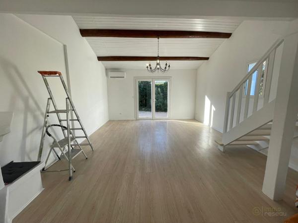 Maison à VEDENE (84270)