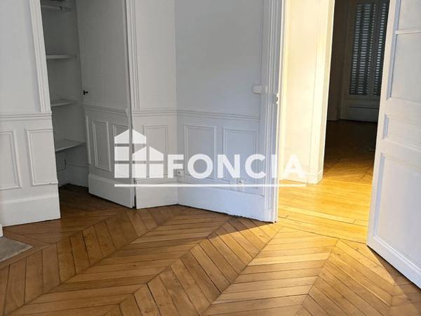 Location Appartement 3 pièces 61.25 m² - 36 AVENUE JEAN MOULIN Paris 75014