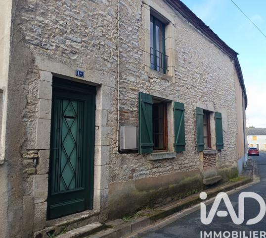 Maison à vendre 4 pièces 124 m² Châteauneuf-sur-Cher