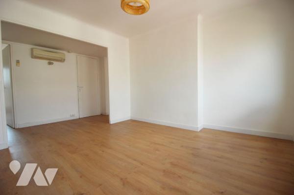 Appartement T3 de 58m2 carrez (refait à neuf) avec très belle vue dégagée