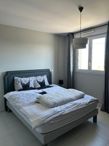 Maison avec jardin et garage CHATEAUNEUF LES MARTIGUES (13220)