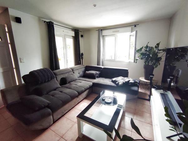 Boisset-et-Gaujac (30140) BOISSET-ET-GAUJAC – MAISON FAMILIALE DE PLAIN-PIED 90 M² AVEC GARAGE ET JARDIN ARBORE