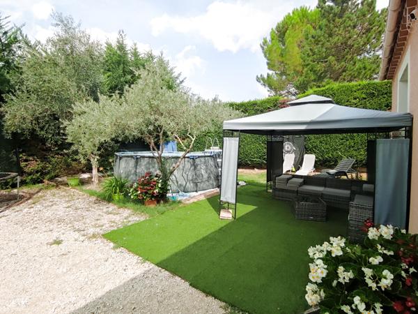 Boisset-et-Gaujac (30140) BOISSET-ET-GAUJAC – MAISON FAMILIALE DE PLAIN-PIED 90 M² AVEC GARAGE ET JARDIN ARBORE