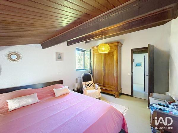 Maison à vendre 5 pièces 160 m² Trets