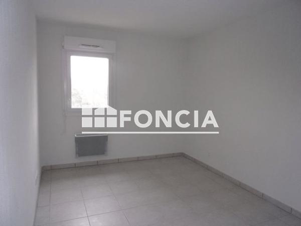 Location Appartement 2 pièces 41.37 m² - RUE PIERRE LAVAL Arles 13200