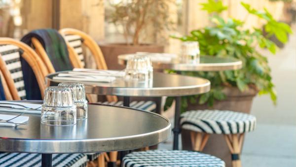 FONDS DE COMMERCE A VENDRE LA ROCHELLE HYPERCENTRE (17) BAR DE NUIT LICENCE IV, VIEUX-PORT, BAR A VINS, CAVE A VINS, DEGUSTATION, RESTAURATION