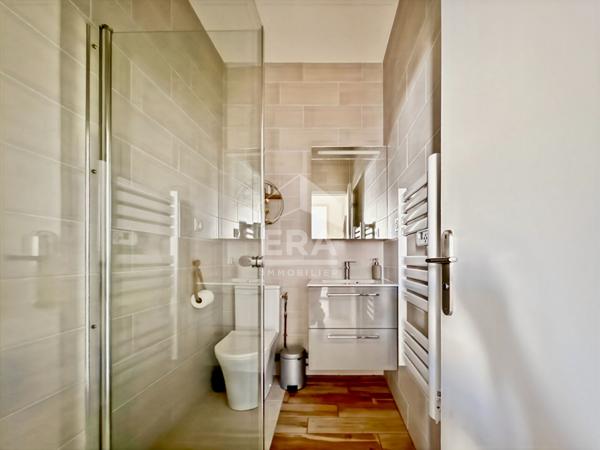 A vendre Type 2, 40m2, Dernier étage, 13014, Marseille