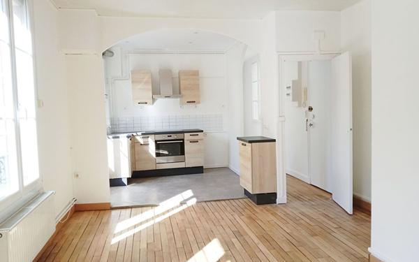 Appartement à louer    3 pièces •  Reims