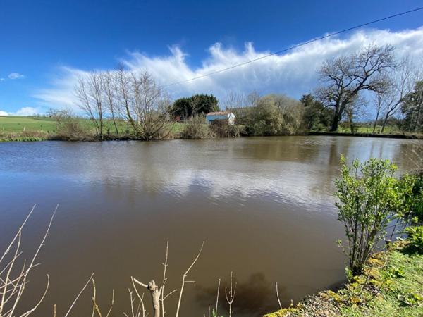 Belle maison de campagne à Lassay les Châteaux