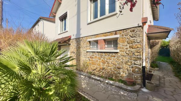 MAISON 4 PIÈCES à ATHIS MONS, INDÉPENDANTE AVEC JARDIN ET SOUS-SOL