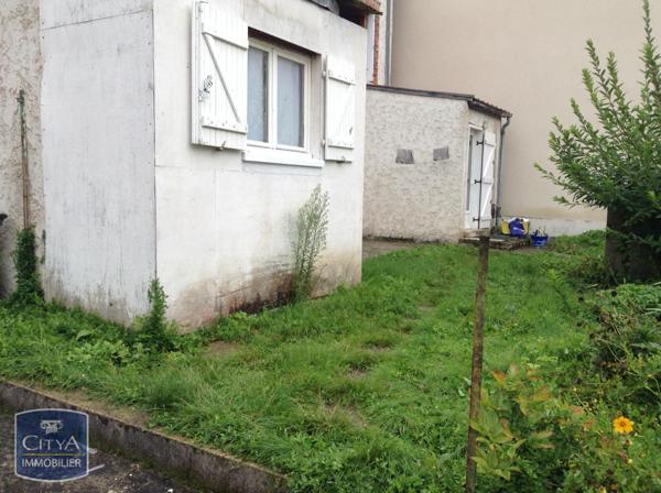 Immeuble à vendre 254.85m²