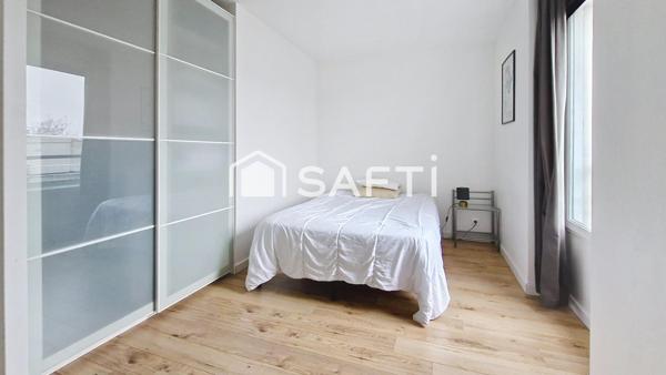 Duplex aux derniers étages, à proximité de toutes les commodités