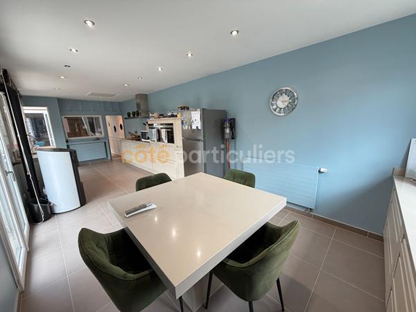 Vente
                Maison205 m² - 5 Pièces -
                    EVREUX (27000)