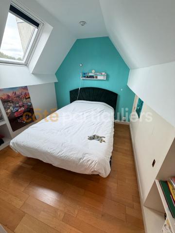 Vente
                Maison205 m² - 5 Pièces -
                    EVREUX (27000)
