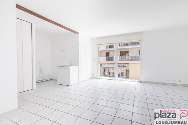 Appartement 1 pièce 30.08 m2