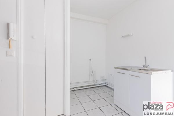 Appartement 1 pièce 30.08 m2
