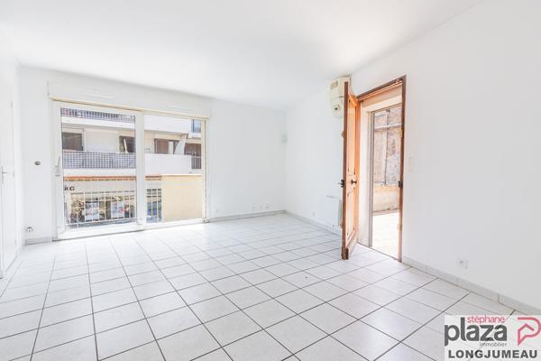 Appartement 1 pièce 30.08 m2