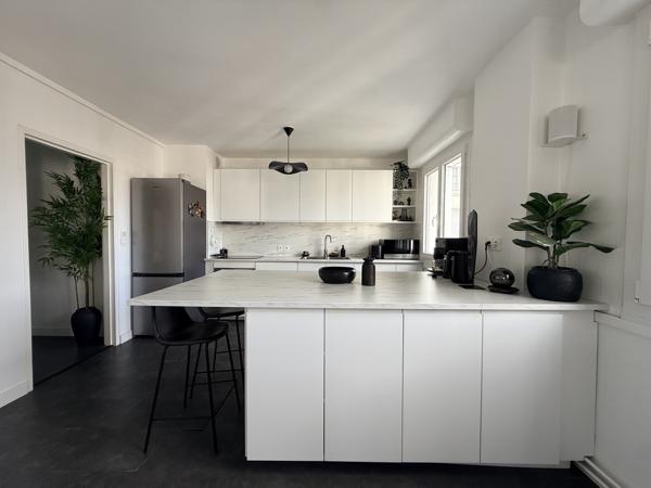 Résidence Galaxie-Appartement rénové de 81,30 m² avec parking couvert