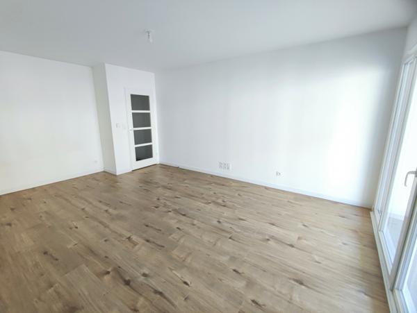 APPARTEMENT TYPE 1 STUDIO DE 38.20 M2 TERRASSE ET PARKING BL