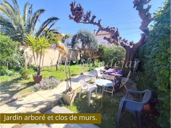 Maison
         5 pièces
        - 112 m² 190 000 € *