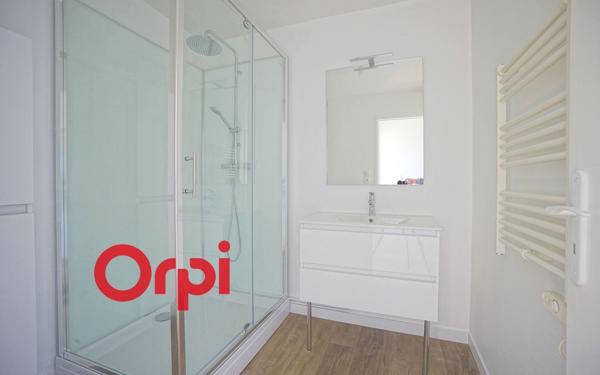 Maison à louer    3 pièces •  Bernay