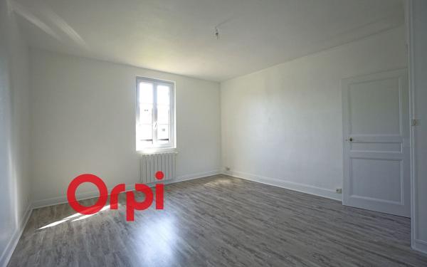 Maison à louer    3 pièces •  Bernay