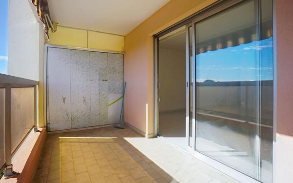 Appartement à vendre    3 pièces • 72 m2 Le Cannet