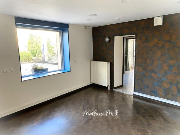 Local/bureau à vendre SARRE UNION (67) prix en nette baisse 95 000€