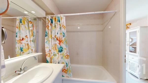 Appartement T2 à vendre  2 pièces - 34 m2 JARD SUR MER - 85